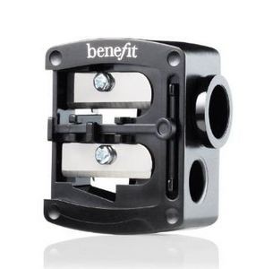 Dual pencil sharpener
